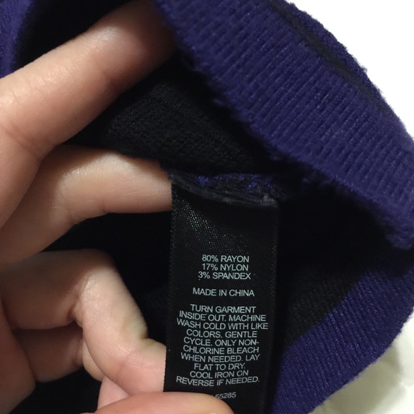 Express 3/4 sleeve blouse - Picture 4 of 7